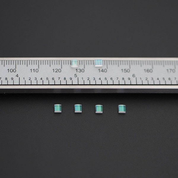 3mm x 3.2mm Plano Convex Cylindrical Lens